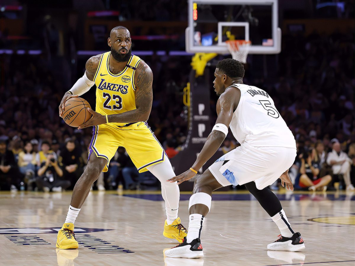 开云中国官网登录入口-国际比赛日体能课后，洛杉矶湖人绝杀压哨备战NBA季后赛，信心回归，更衣室氛围转暖的简单介绍