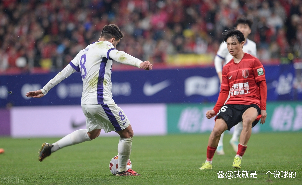 开云中国官网-关于赛后成都蓉城状态回暖：国王杯节点到来，更衣室稳定，资深球员宣示担当的信息