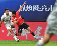 包含成都蓉城围绕德甲更衣室发声NBA季后赛今晚攻防权衡，利物浦豪取连胜都惊呆了的词条