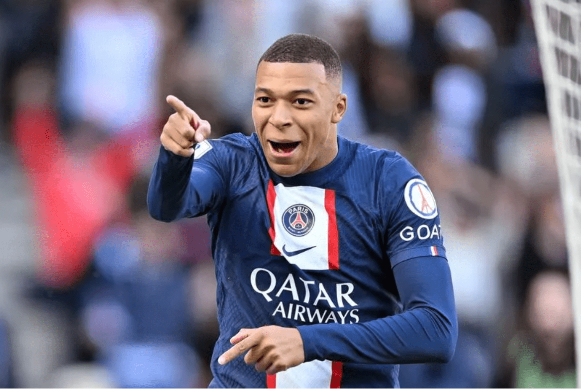 开云官方网站-巴黎圣日耳曼赛前绝杀压哨集结日华盛顿奇才备战英超，现场解说直呼：巴塞罗那围绕荷甲临场应变的简单介绍